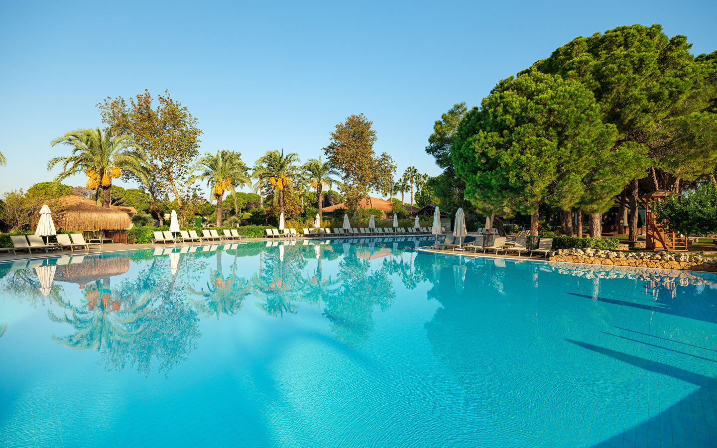 ıc-hotels-green-palace-oase-havuz-banner.jpg