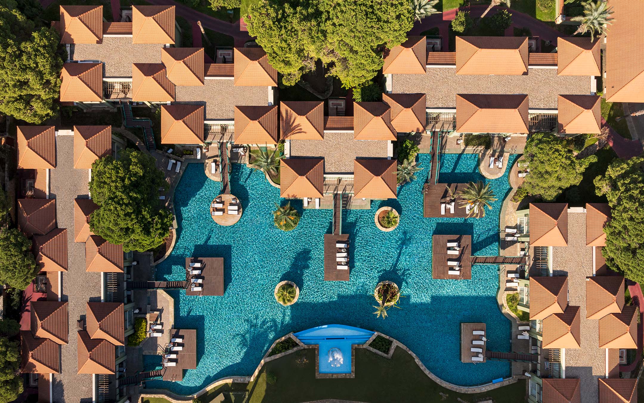 ic-hotels-villas-lake-deluxe-villas-banner-d.jpg